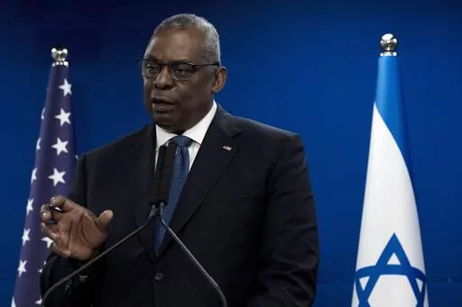 CORRECTS DATE U.S. Secretary of Defense Lloyd Austin makes a joint statement with Israel Minister of Defense Yoav Gallant, after their meeting about Israel's military operation in Gaza, in Tel Aviv, Israel, Monday, Dec. 18, 2023. (AP Photo/ Maya Alleruzzo)
